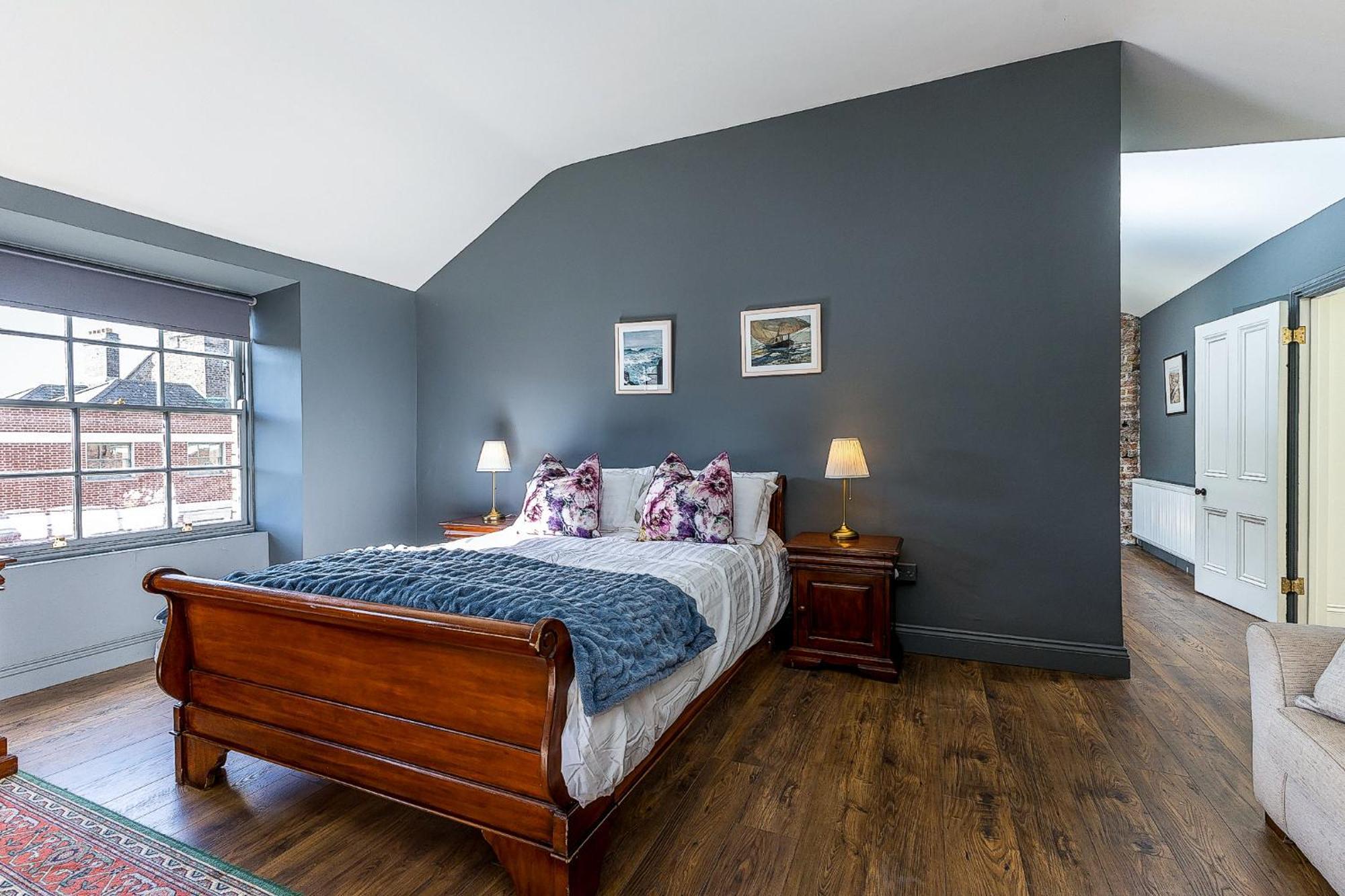 Connaught Apartment, 7 Henrietta Street, Centre Appartement